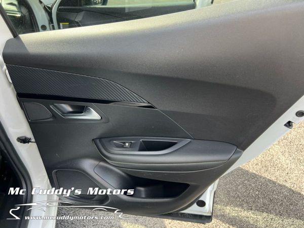 IRISH REG 2021 Peugeot 2008 GT 1.5 Bluehdi 351595979