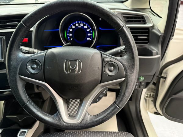 2016 Honda Jazz/Fit 1.5 Hybrid auto Top Specs 351673716