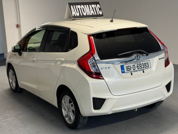 2016 Honda Jazz/Fit 1.5 Hybrid auto Top Specs 351673711