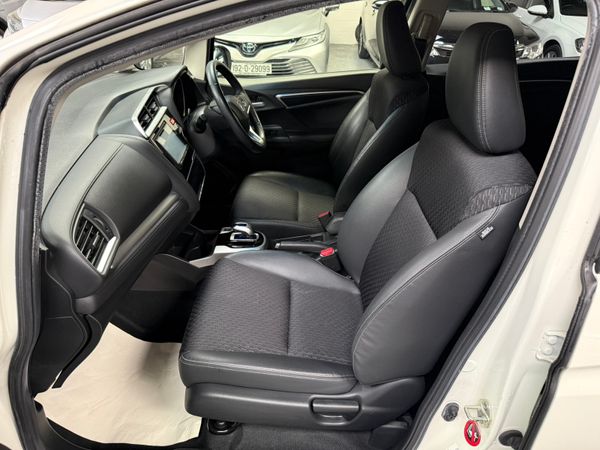 2016 Honda Jazz/Fit 1.5 Hybrid auto Top Specs 351673727