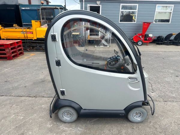 2014 SHOPRIDER MOBILITY SCOOTER 351719616