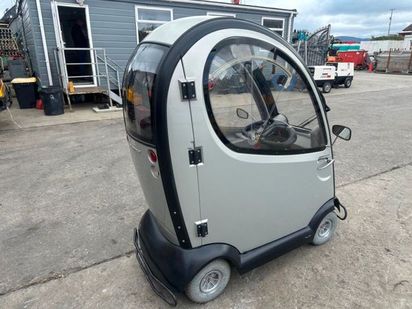2014 SHOPRIDER MOBILITY SCOOTER 351719617