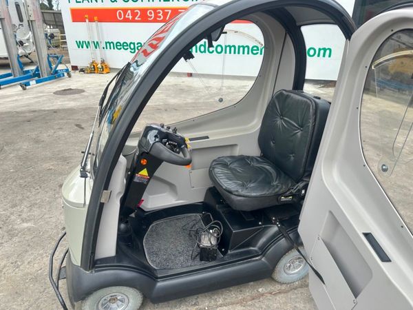 2014 SHOPRIDER MOBILITY SCOOTER 351719624