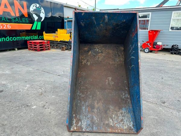1300lt  TIPPING FORKLIFT / TROLLEY SKIP....17V 351741264