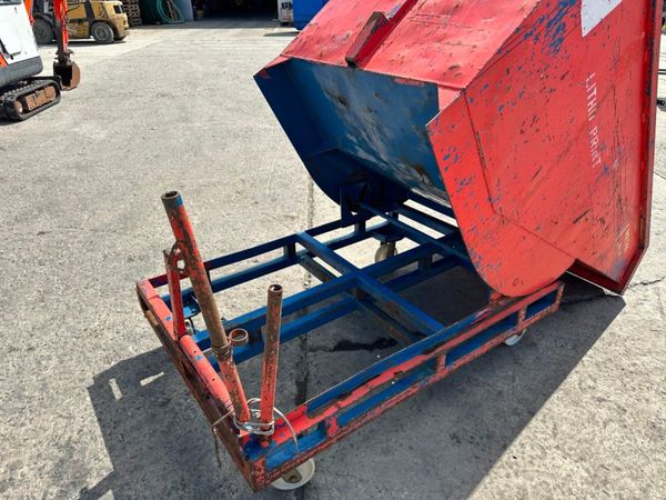 1300lt  TIPPING FORKLIFT / TROLLEY SKIP....17V 351741261