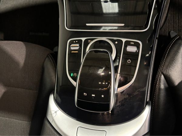 Mercedes-Benz C-Class 200 D AVANTGARDE 5DR AUTO 351820943