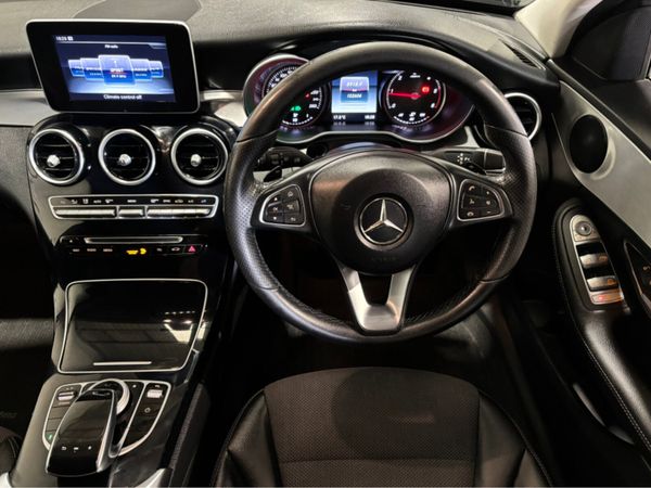 Mercedes-Benz C-Class 200 D AVANTGARDE 5DR AUTO 351820956