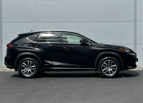 Lexus NX300 Executive 351877500