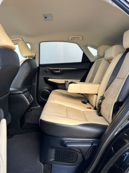 Lexus NX300 Executive 351877613