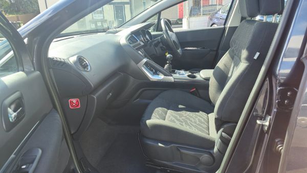 Peugeot 3008 2013 AA APPROVED 352010302