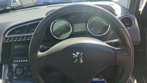 Peugeot 3008 2013 AA APPROVED 352010317