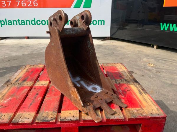 12" MINI DIGGER BUCKET........40mm PINS........17 352125539