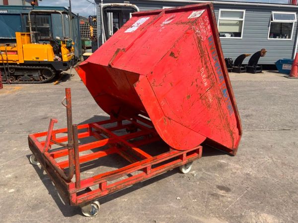 FORKLIFT SELF TIPPING TROLLEY SKIP.......21v. 352167103