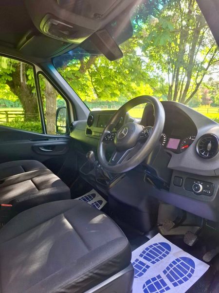 Mercedes-Benz Sprinter LWB 2020 DOE 5/25 352183414