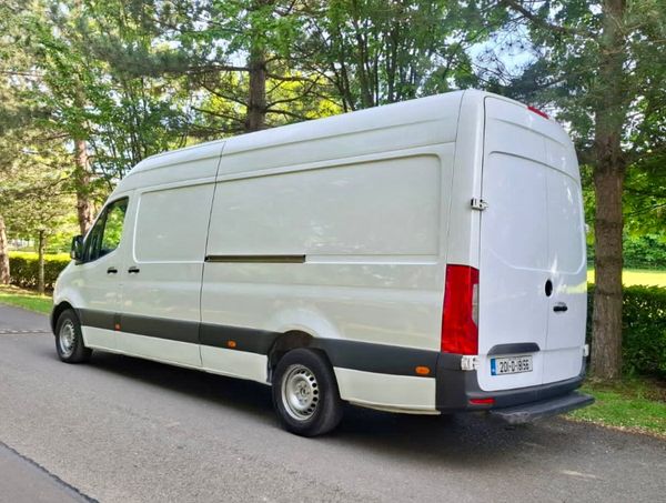 Mercedes-Benz Sprinter LWB 2020 DOE 5/25 352183413