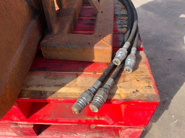 NARROW GAUGE CLAMSHELL BUCKET........501v. 352273034
