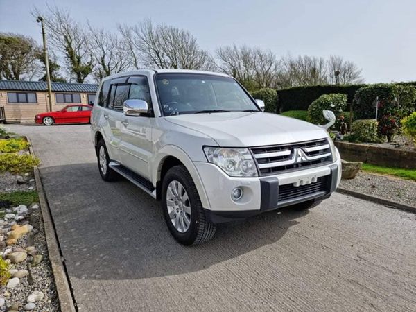 2006 Mitsubishi Pajero CREW CAB COMMERCIAL 352305274