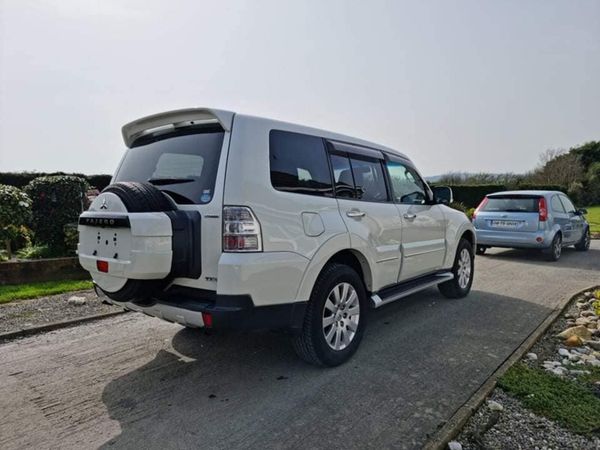 2006 Mitsubishi Pajero CREW CAB COMMERCIAL 352305277