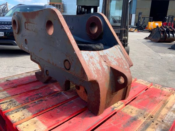 TEFRA HILL QUICK HITCH.......80mm PINS.......412v. 352307758