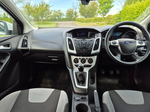 Ford Focus 1L ecoboost LOW MILEAGE 352308063