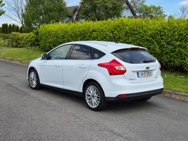 Ford Focus 1L ecoboost LOW MILEAGE 352308097