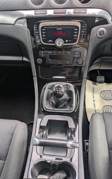 FORD GALAXY TITANIUM/7 SEATS /FULLY SERVICED 352303750
