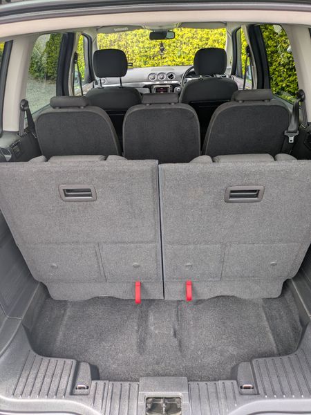 FORD GALAXY TITANIUM/7 SEATS /FULLY SERVICED 352303787