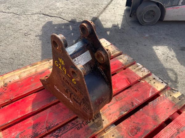 6" JCB DRAINAGE BUCKET.....30mm PINS......629-6. 352313570