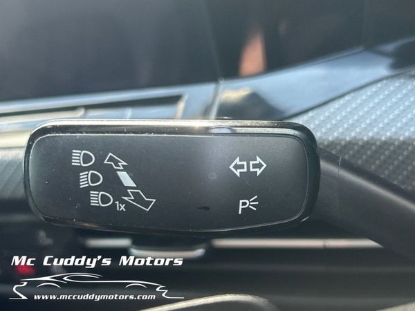 2020 (202) Volkswagen Golf R Line 2.0 TDI - Automa 352457434