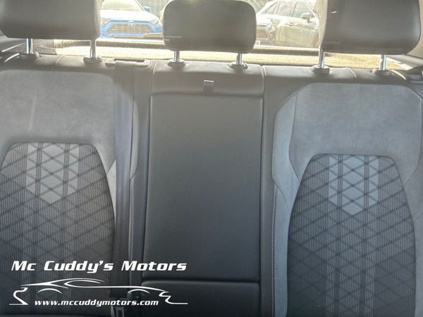 2020 (202) Volkswagen Golf R Line 2.0 TDI - Automa 352457435