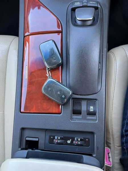 2010 Lexus RX450H 352480560
