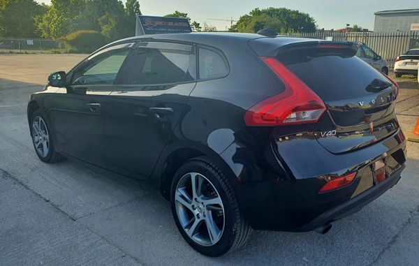 2016 Volvo V40 Black 1.5 T3 Sporty Hatchback 352511154