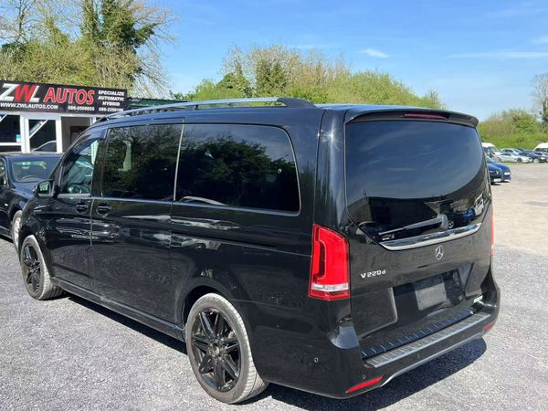 202 Mercedes-Benz V-Class 352548965