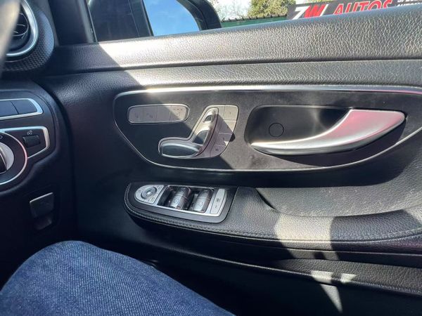 202 Mercedes-Benz V-Class 352548966