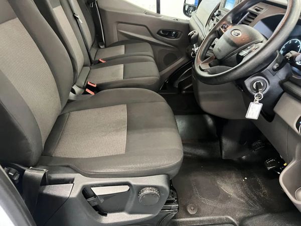 2023 Ford Transit 2.0 350Eco Blue HD Leader RWD L4 352629044