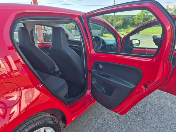 VW UP 2015 AUTOMATIC LOW MILEAGE 352671705