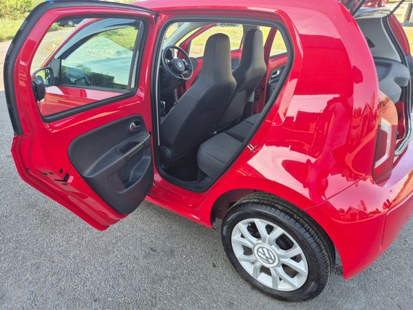 VW UP 2015 AUTOMATIC LOW MILEAGE 352671711