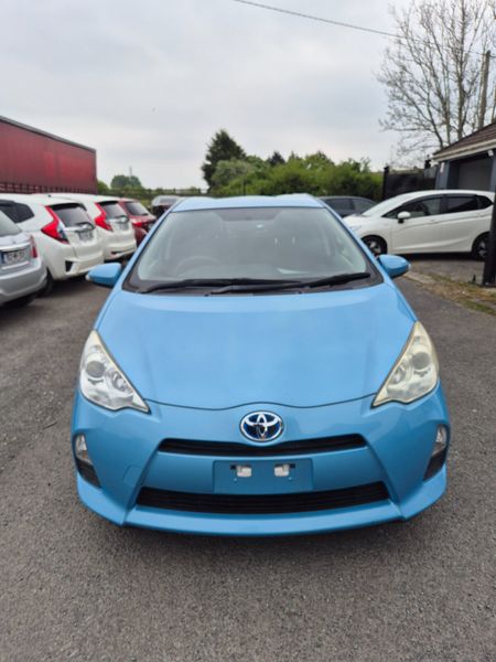 TOYOTA AQUA 2012 AUTOMATIC 352673399