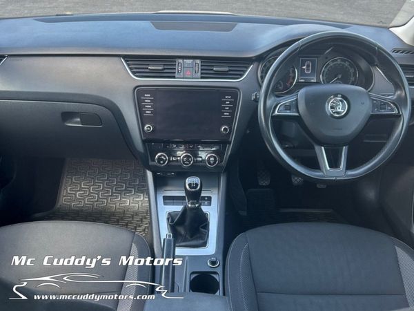 2017 Skoda Octavia SE 1.6 TDI 352702435