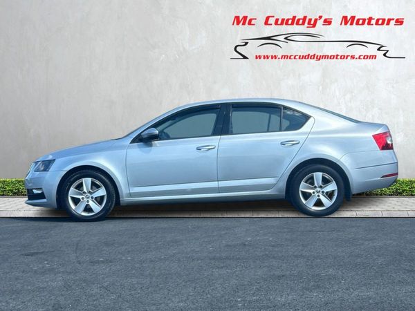 2017 Skoda Octavia SE 1.6 TDI 352702430