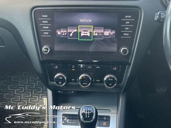 2017 Skoda Octavia SE 1.6 TDI 352702440