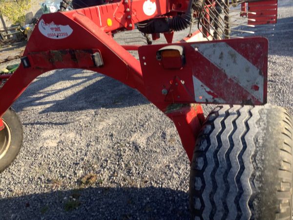 2018 Lely 745 rake 352733653