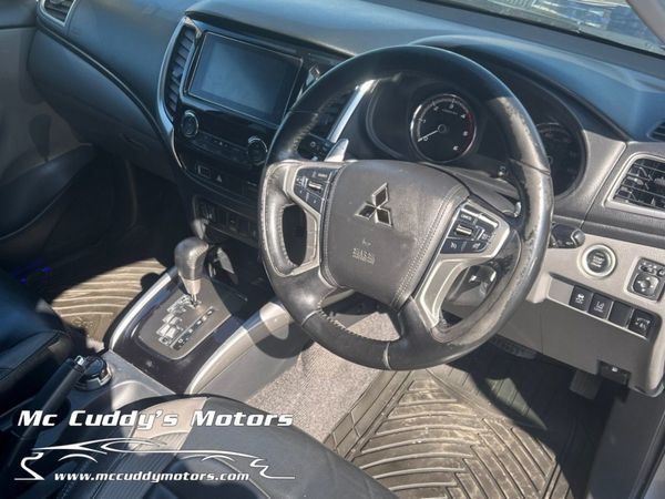 2019 Mitsubishi L200 Barbarian 2.5 Di-D Automatic 352799361