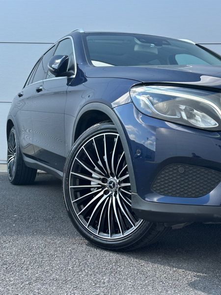 MercedesGLC220d Premium+ Sunroof 352816746