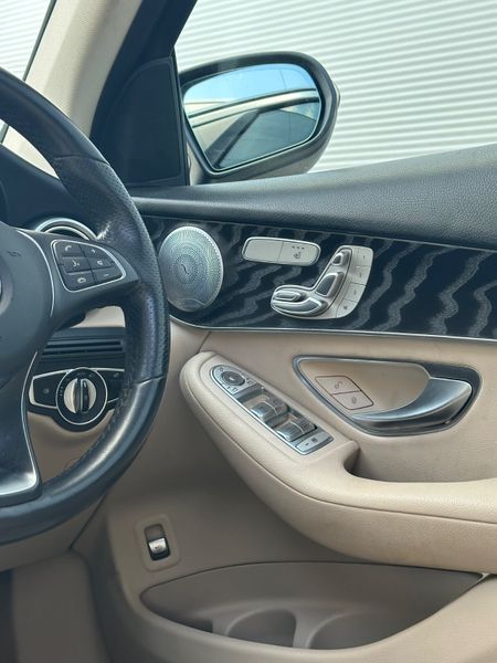 MercedesGLC220d Premium+ Sunroof 352816742