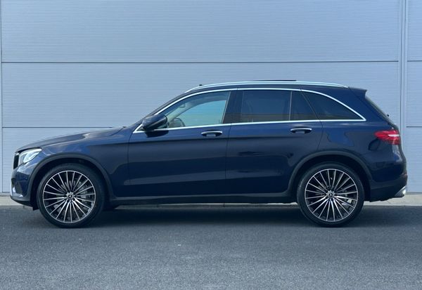 MercedesGLC220d Premium+ Sunroof 352816814