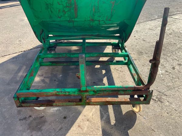 FORKLIFT TIPPING / TROLLEY SKIP18v. 352812135