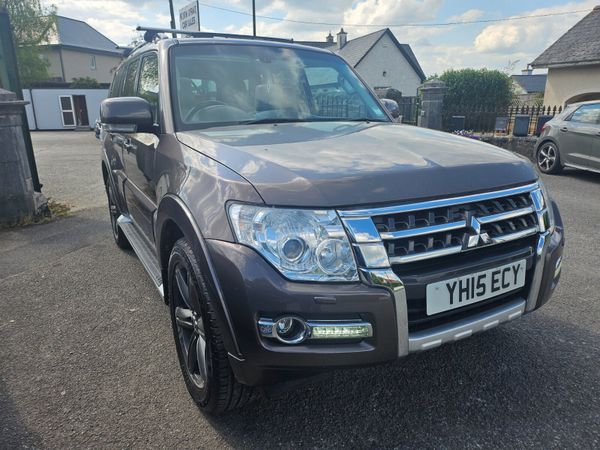 Mitsubishi Pajero 2015 352820641