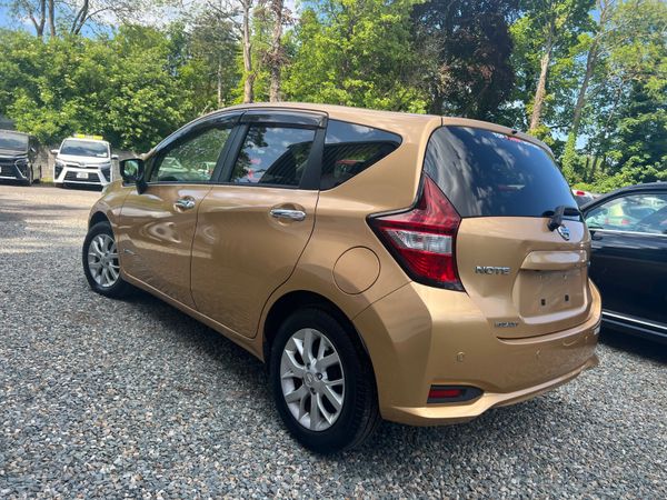 Nissan Note white leather interior 2017 352838887