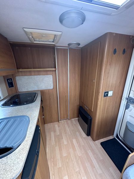 ✨2010 BAILEY PAGEANT 4 BERTH FIXED BED ✨ 352885932
